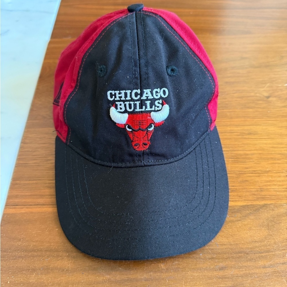 Chicago Bulls Kids Cap - Red and Black